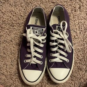 Women’s purple converse